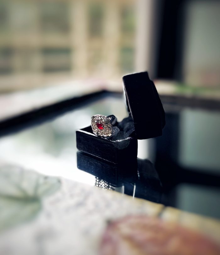 Pure silver ring with ruby - Image 3