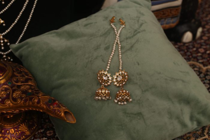 Hyderabadi 7 layer of pearls set with jhumka and real pearls- white Kundan stone - Image 2