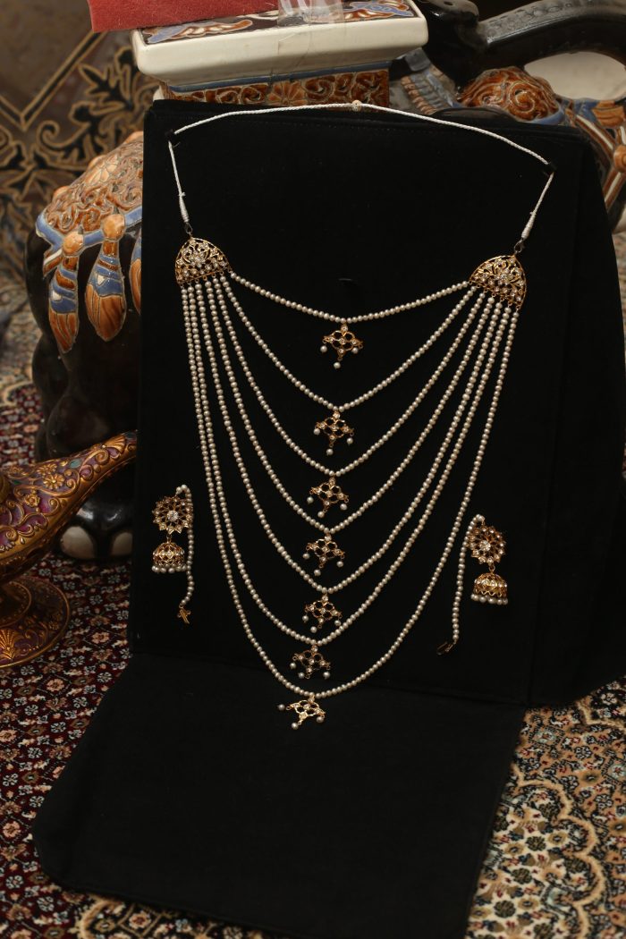 Hyderabadi 7 layer of pearls set with jhumka and real pearls- white Kundan stone - Image 6