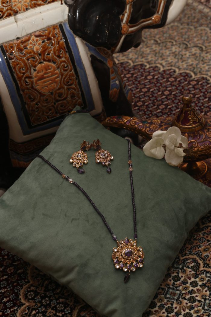 Amethys set with necklace and matching earrings - Image 4