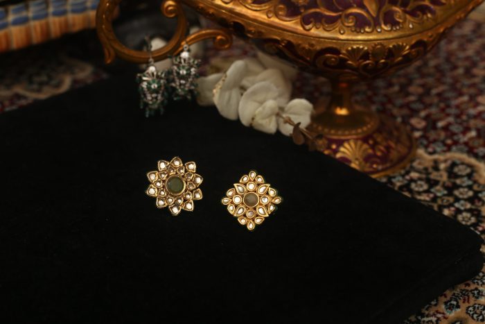 Kundan rings with emerald