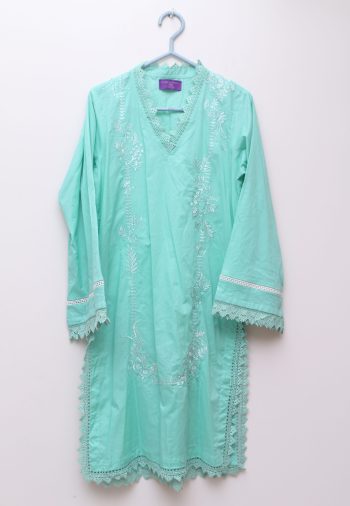 Kurti by SANA SAFINAZ
