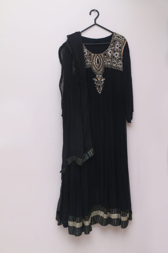 Anarkali Set by Minoo’s (3 Piece Set) - Image 2