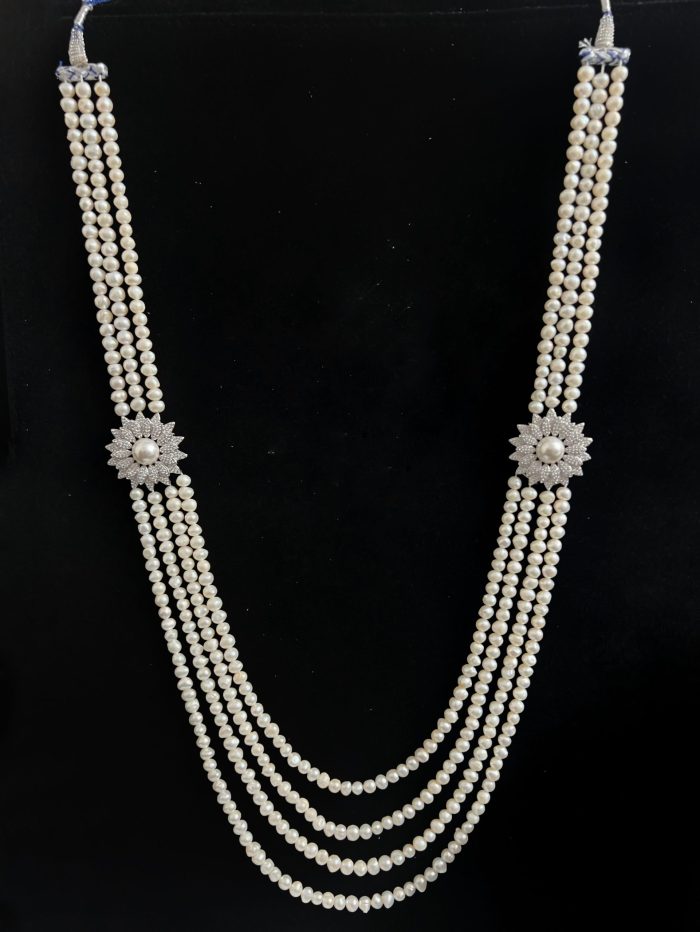 Pearl necklace with artificial diamond and pearl pendant with matching earring – white - Image 8