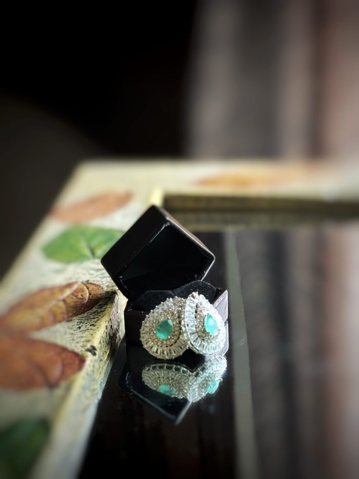Pure silver earring with diamond and feroza - Image 4