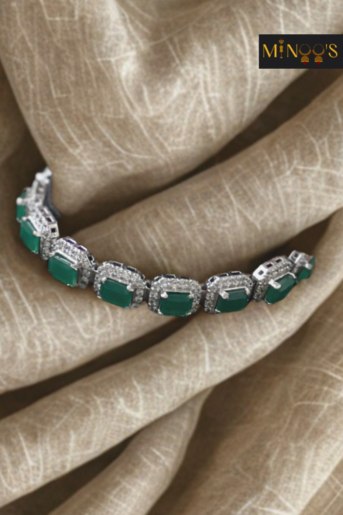 1 Bracelet - Image 3