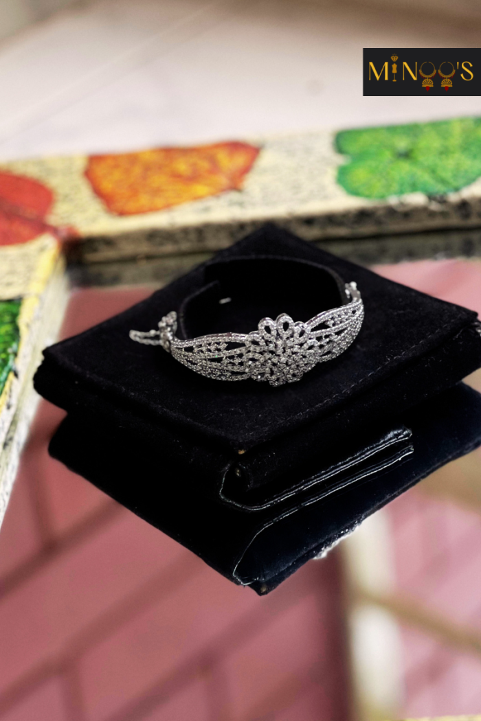 4 Bracelet - Image 3